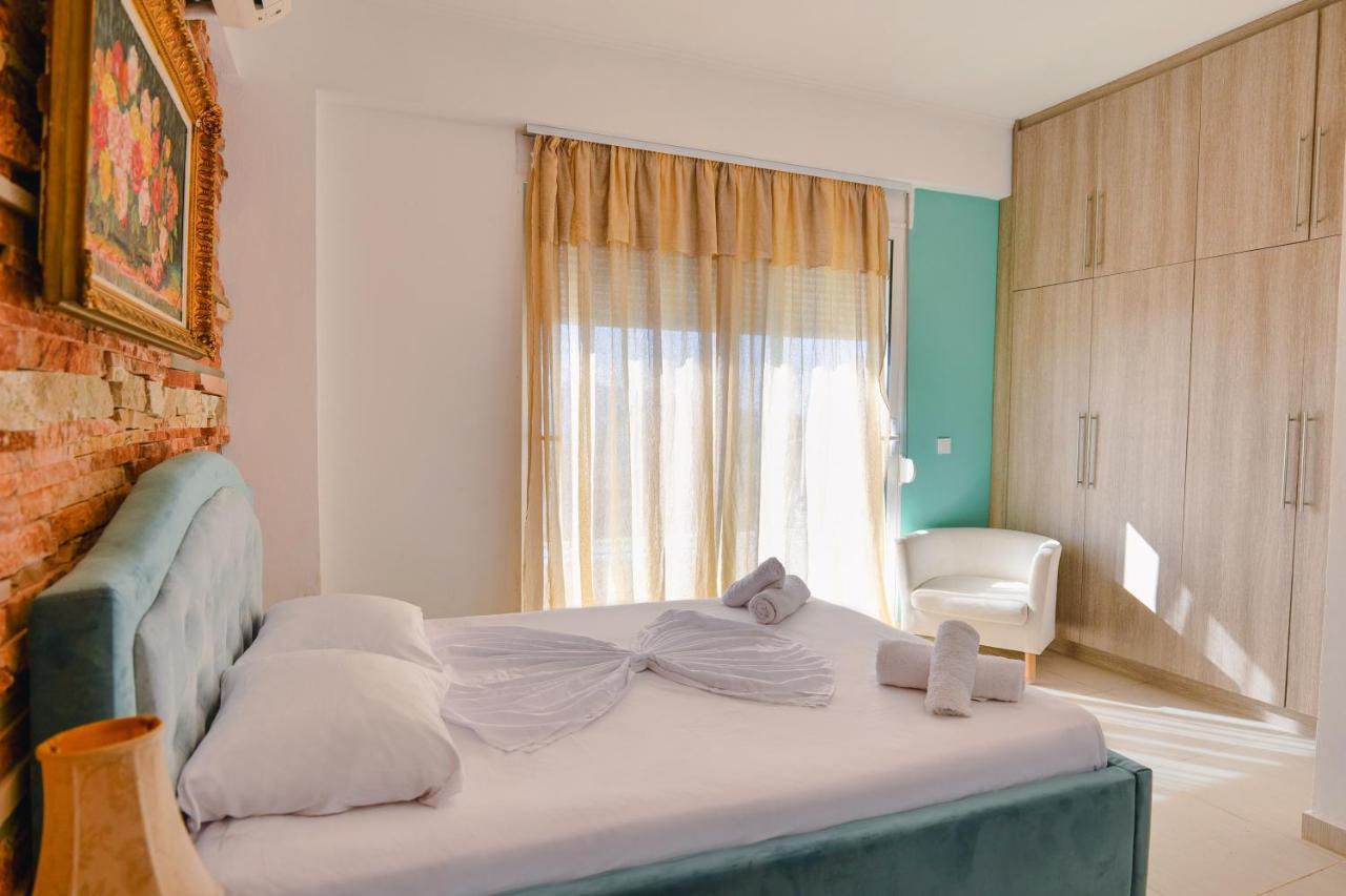 Hotel Leon Sarandë Buitenkant foto