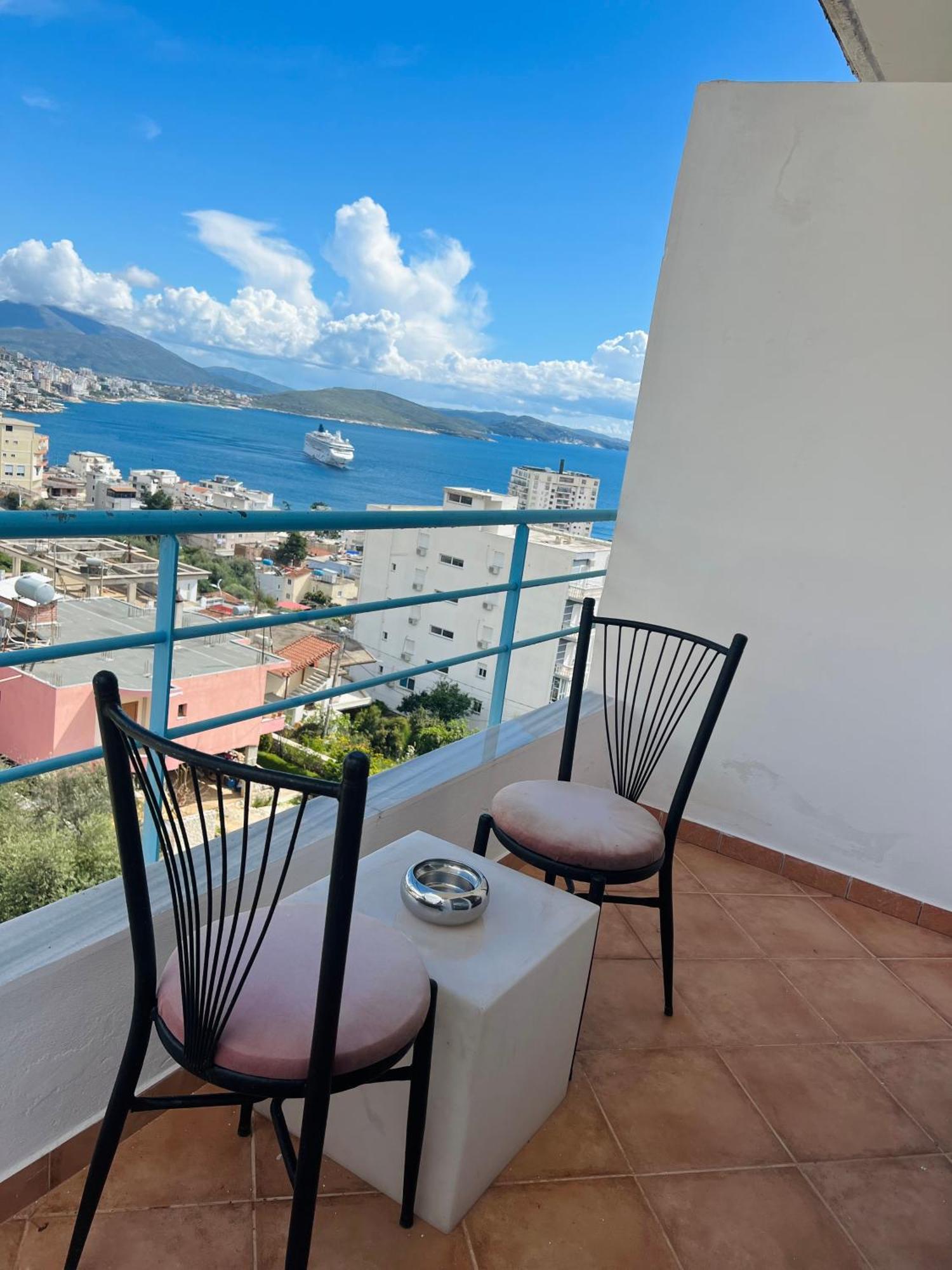 Hotel Leon Sarandë Buitenkant foto