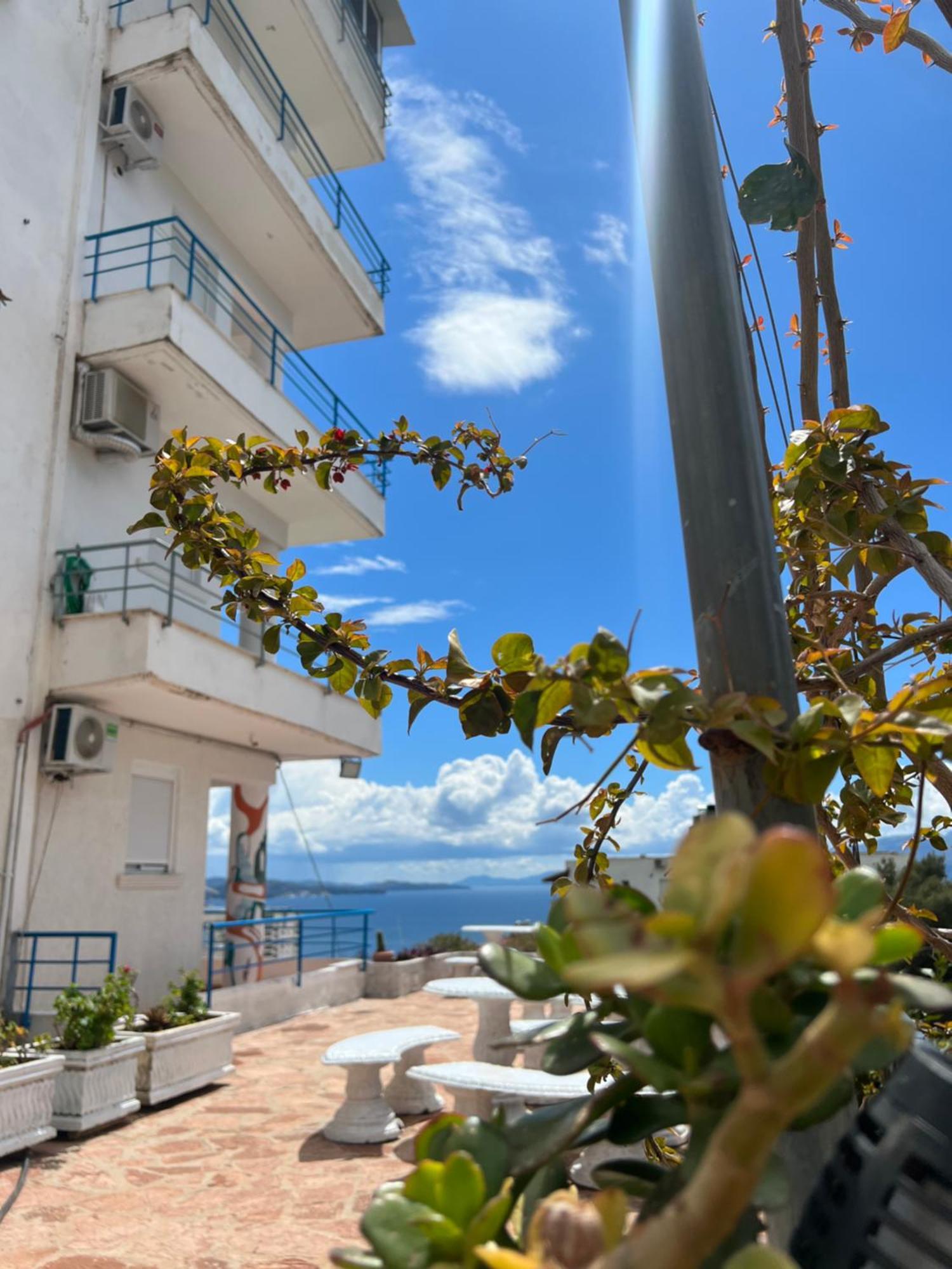 Hotel Leon Sarandë Buitenkant foto